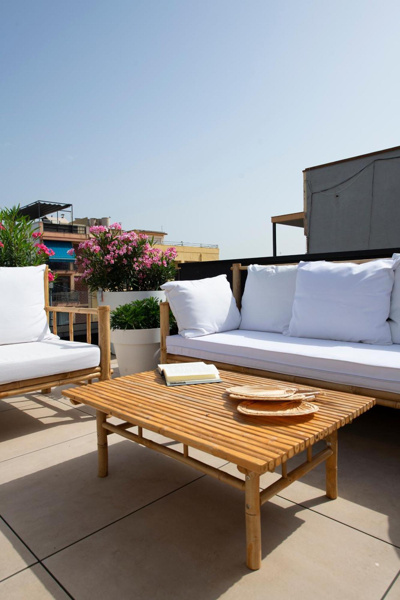 Apartamentos Balisse Castelldefels Kültér fotó
