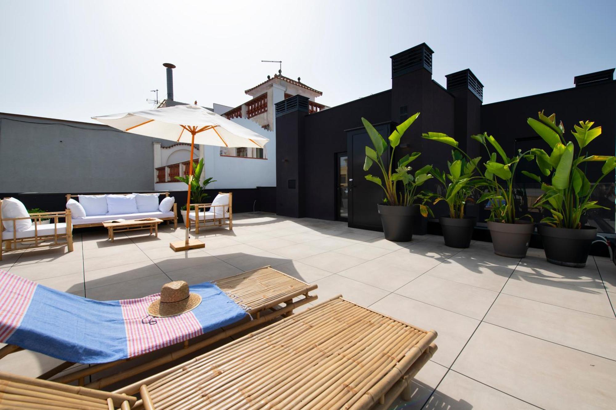 Apartamentos Balisse Castelldefels Kültér fotó