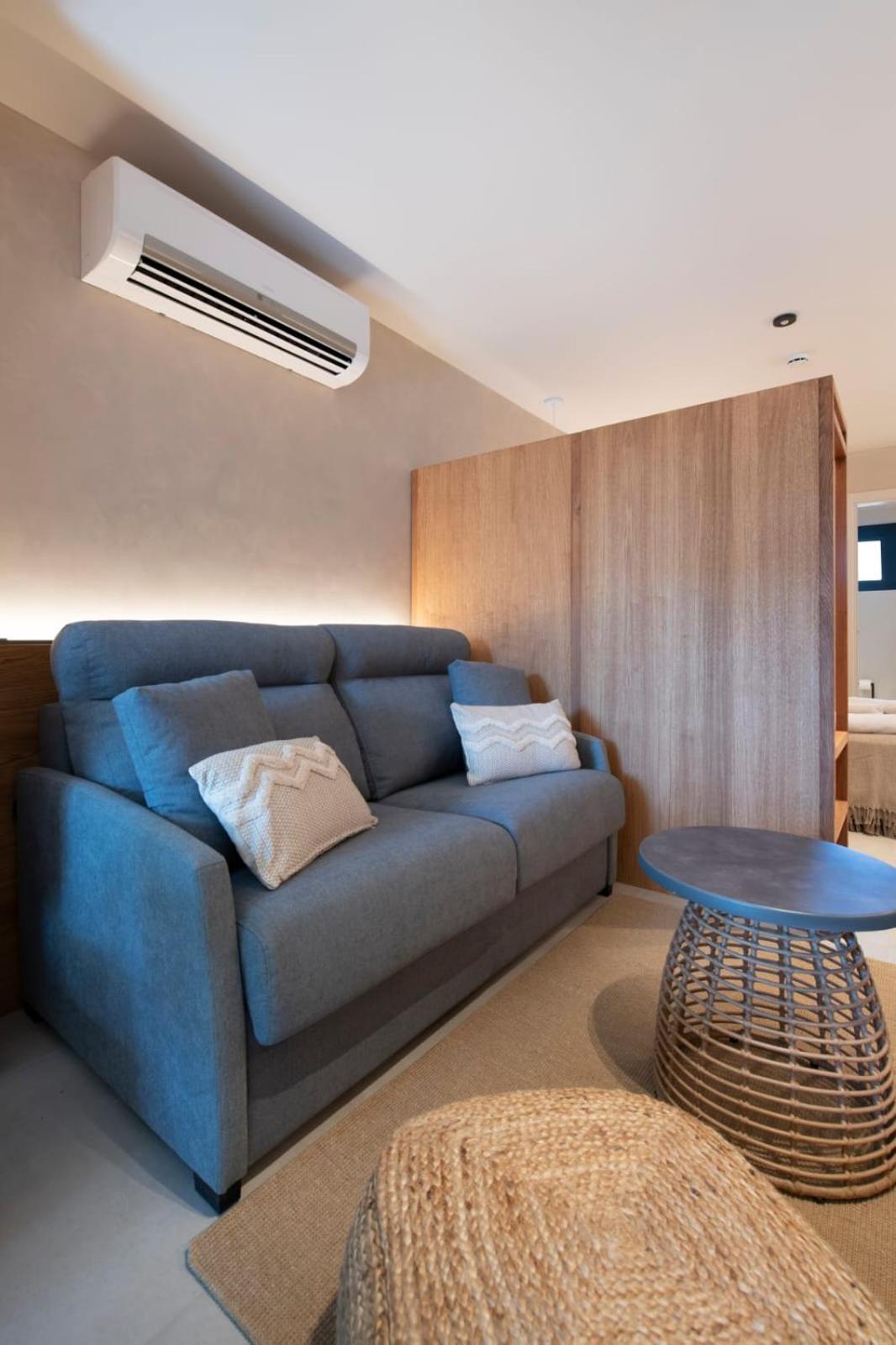 Apartamentos Balisse Castelldefels Kültér fotó